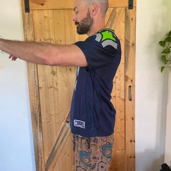 Seahawks Derrick Coleman #40 jersey in College Navy - Picture 2 of 6